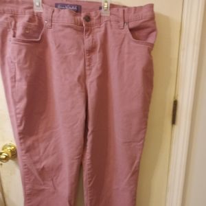Gloria Vanderbilt jeans 20w short